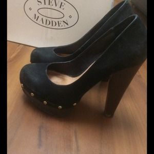 :::SOLD::: Steve Madden heels, black.