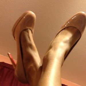 ⛔️SOLD⛔️ Nude Christian Louboutin 37.5