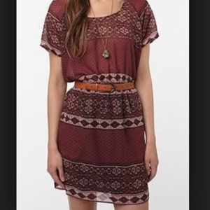 Geometric print dress, purple