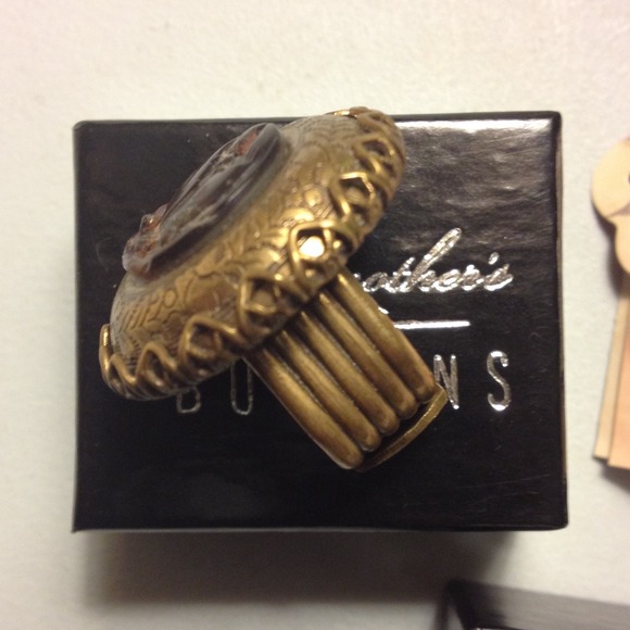 Antique button ring, Grandmother's buttons. - Picture 2 of 4