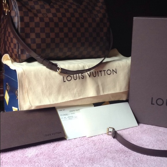 Louis Vuitton SOLD ON TRADSey! Daimer Bandouliere - Picture 2 of 4