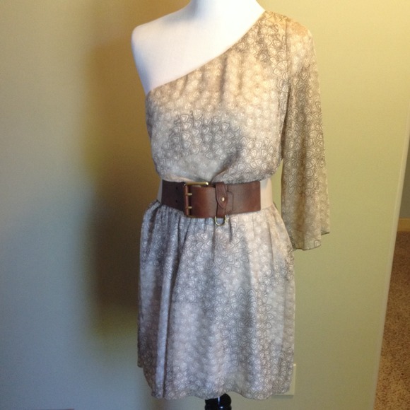 One shoulder Guess dress, large