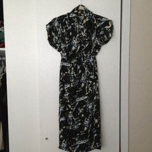 BB Dakota black printed dress!!!
