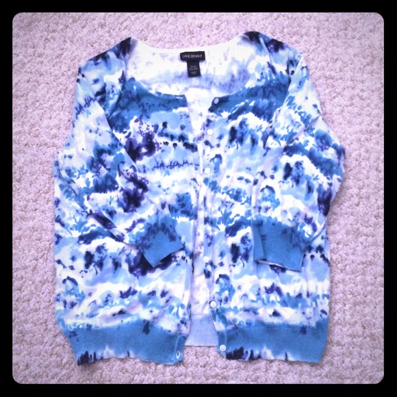 white and blue patterned cardigan
