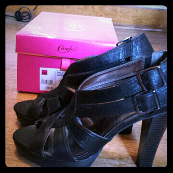 Candies Caden Black -worn once