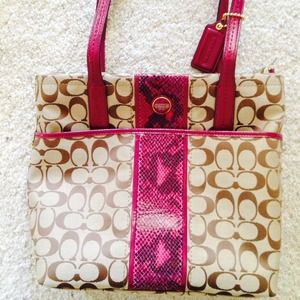 Authentic coach purse raspberry