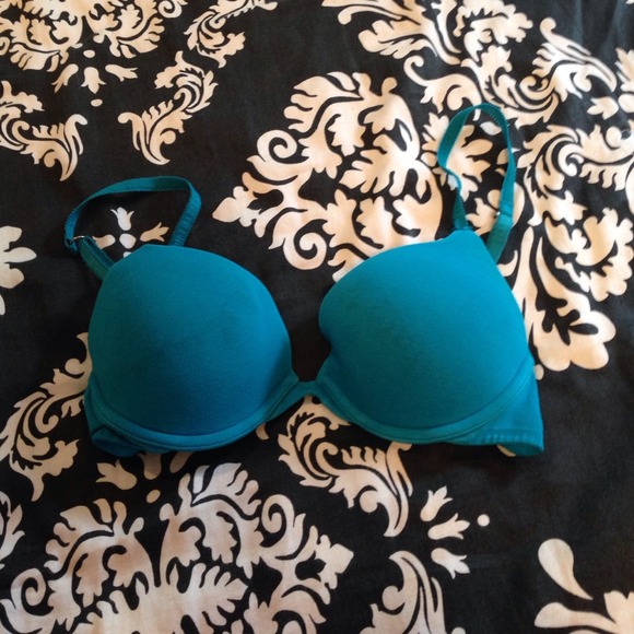 SOLD - Blue Victoria Secret bra. - Picture 1 of 2