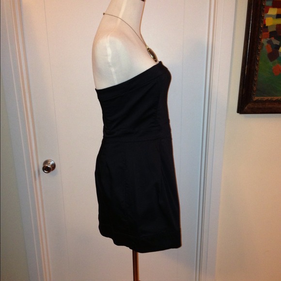 French Connection strapless mini dress - Picture 2 of 4