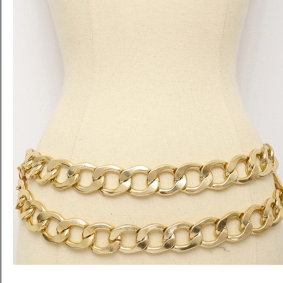 The Ultimate Accessory! - Picture 3 of 3