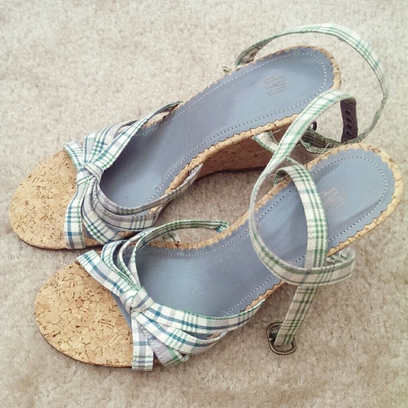 SOLD!!!!GAP sandals
