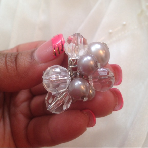 🚫GIFTED🚫 Beautiful Cocktail Ring - Picture 2 of 3