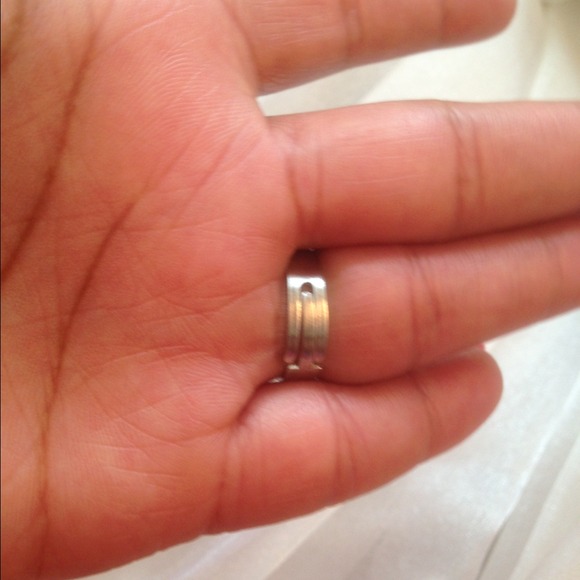 🚫SOLD🚫 Beautiful Cocktail RinG - Picture 2 of 3