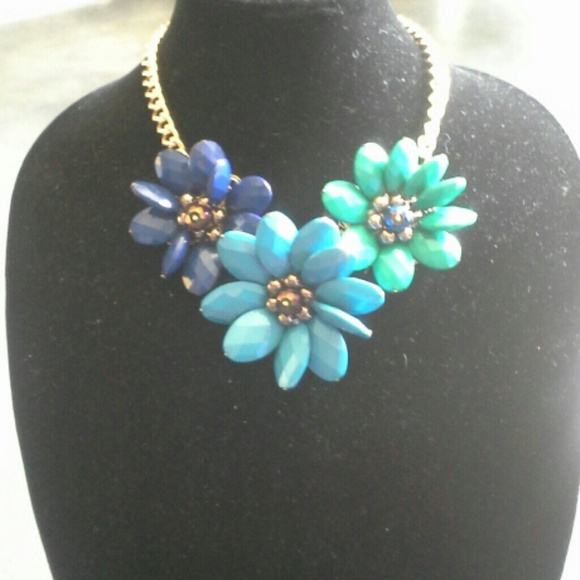 SOLD - Blue and green flower statement necklace