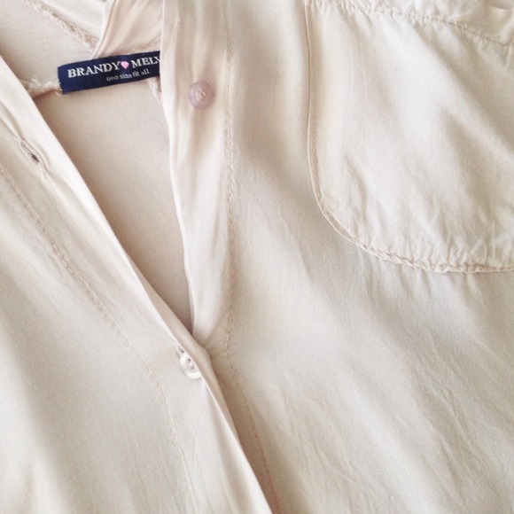 *SOLD* Brandy Melville Oversized Mauve Boho Top - Picture 2 of 3