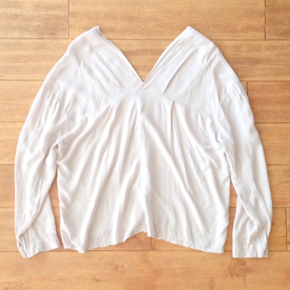 *SOLD* Brandy Melville Oversized Mauve Boho Top - Picture 3 of 3