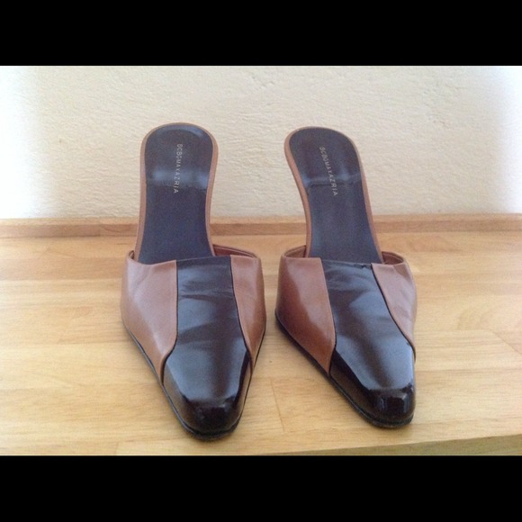 BCBG Pointed Toe Mule ...Size 8 - Picture 2 of 3
