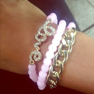 Three pink bracelet
