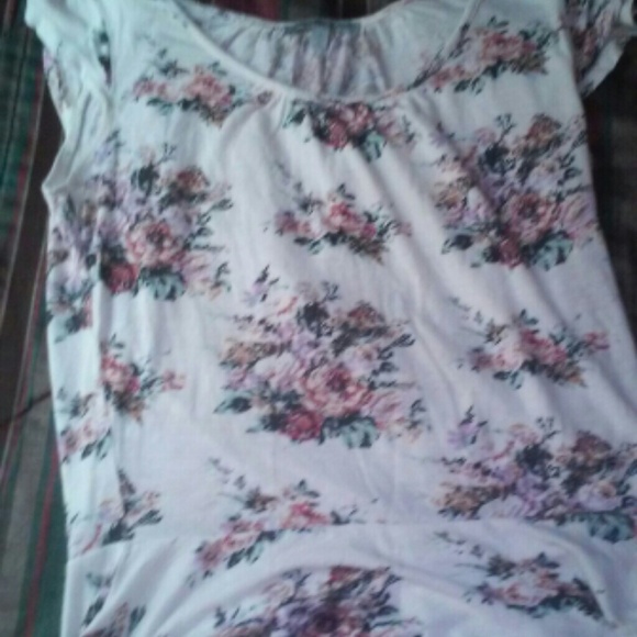 Top - Picture 2 of 2