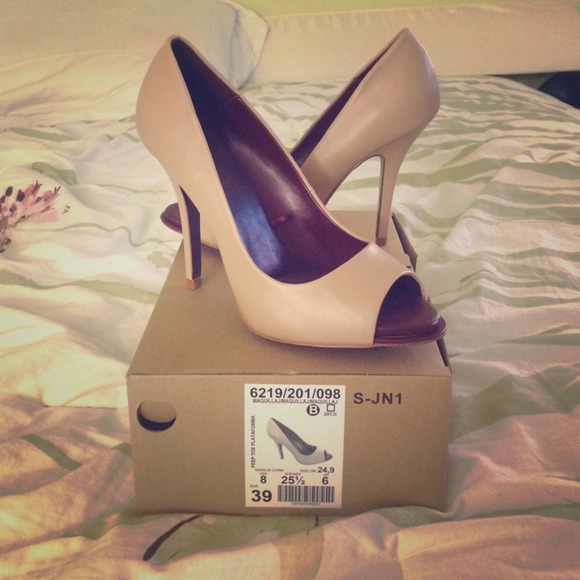 Zara- Nude- Peep Toe Heels