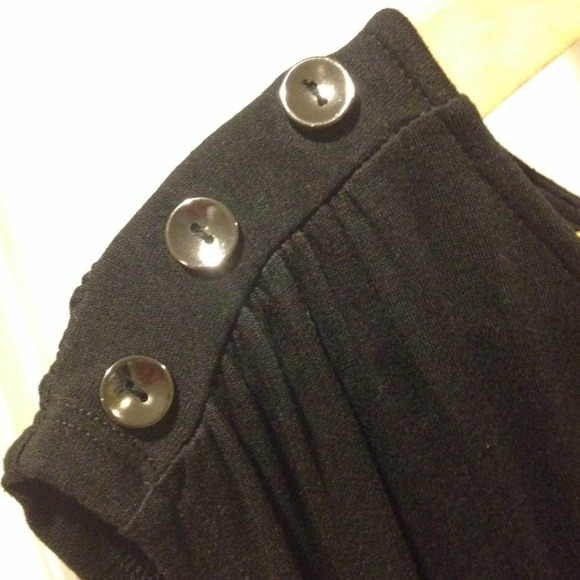 Black forever 21 Hi-Lo dress - Picture 2 of 3