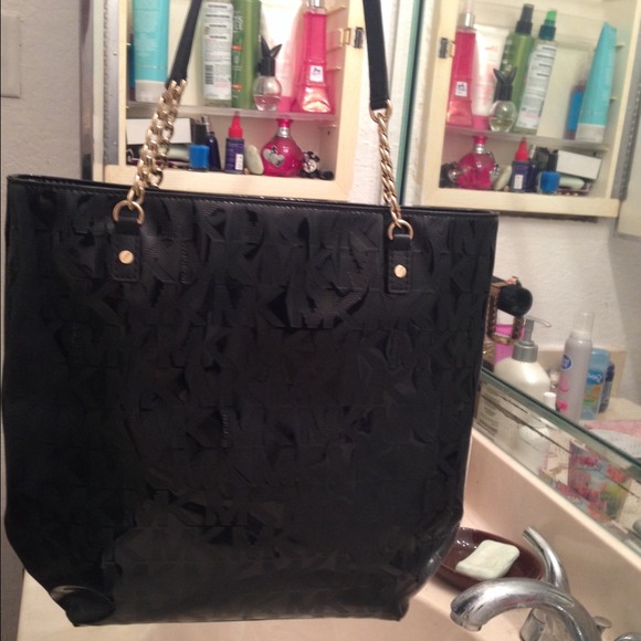 🙊traded💜🙊michael kors bag