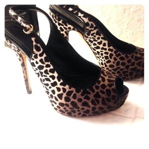 Gucci Sophia Slingback