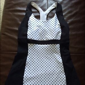 💪⚡️NWT lululemon Run Fast Tank size 4⚡️💪