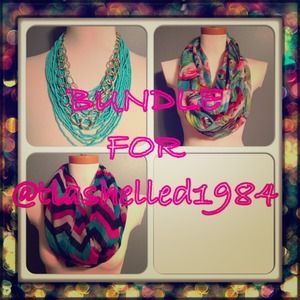 BUNDLE! Sold! 🌸🌸🌸🌸