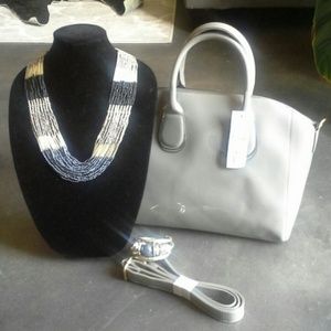 SOLD - Bundle of 2 silver necklace and bracelet