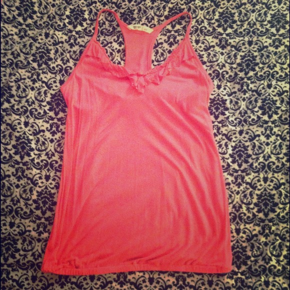 Pink tank top