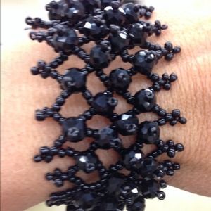 Black beaded bracelet