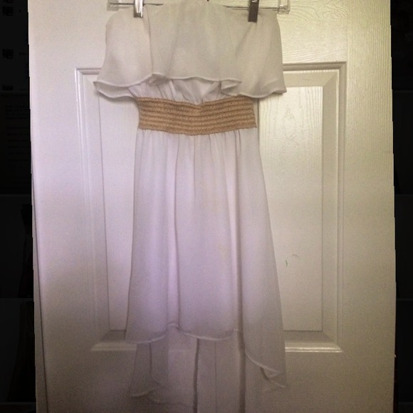 High low white strapless Wetseal chiffon dress