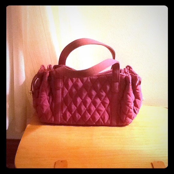 📣 REDUCED Authentic magenta VERA BRADLEY