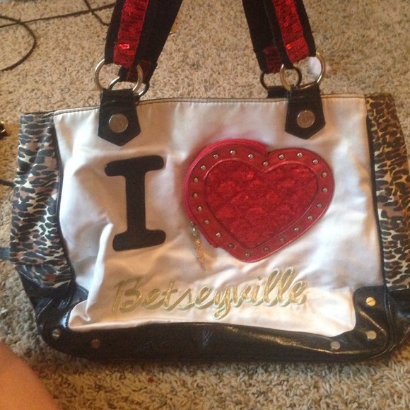 I ❤️ Betseyville tote