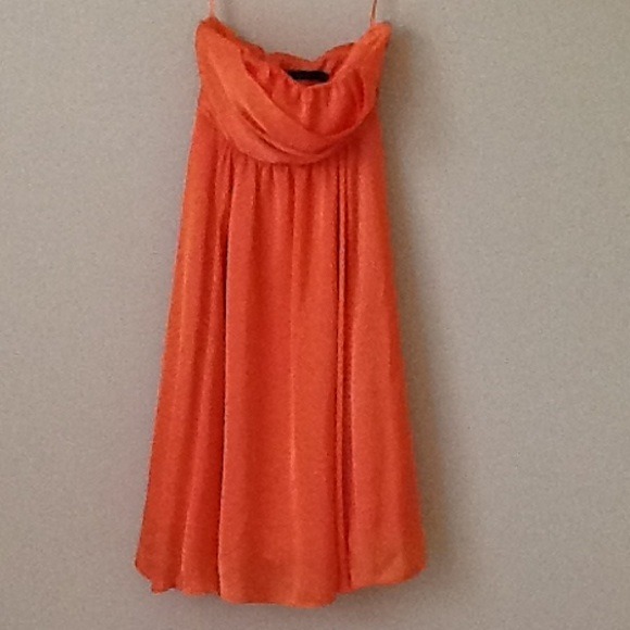 NWT! Size 0 Peach Flirty Dress