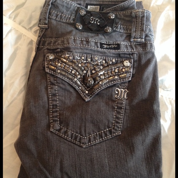 Gray Miss Me Skinny Jeans 30x33