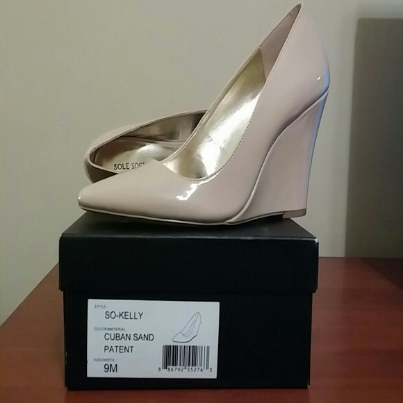 Brand new never worn Sole Society Wedge