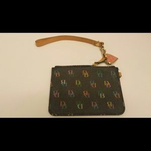 Dooney & Bourke wristlet