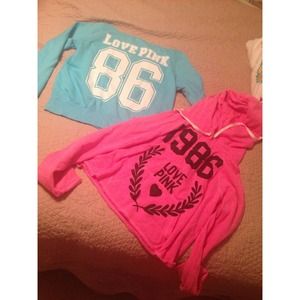 VS Sweatshirt Bundle! SIZE L