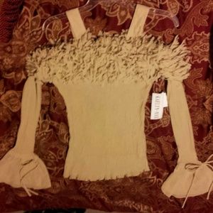 Gorgeous off the shoulder top