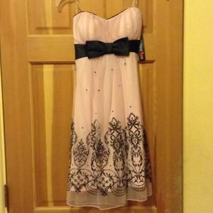 Brand new pink prom dress