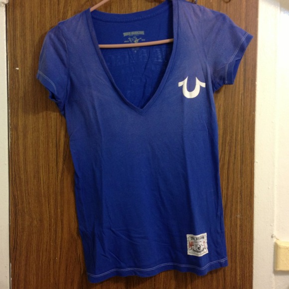 True Religion V-neck tee