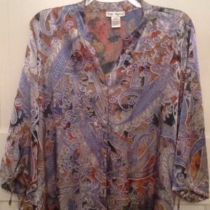 Beautiful, never worn, satiny blouse!