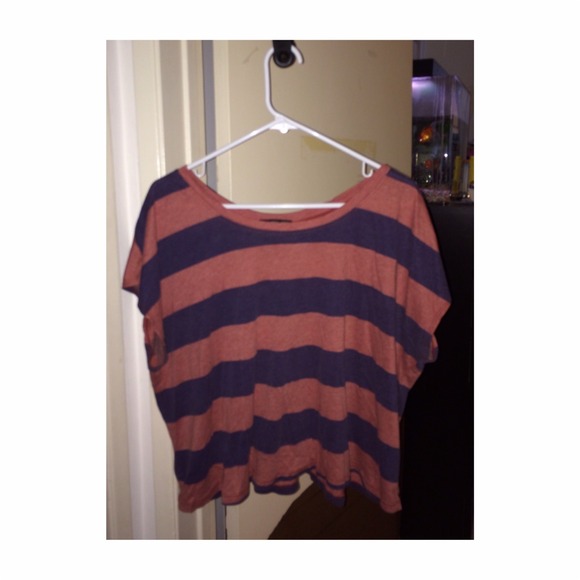 ❌RARE❌ URBAN OUTFITTERS STRIPED SHIRT💕 - Picture 2 of 2