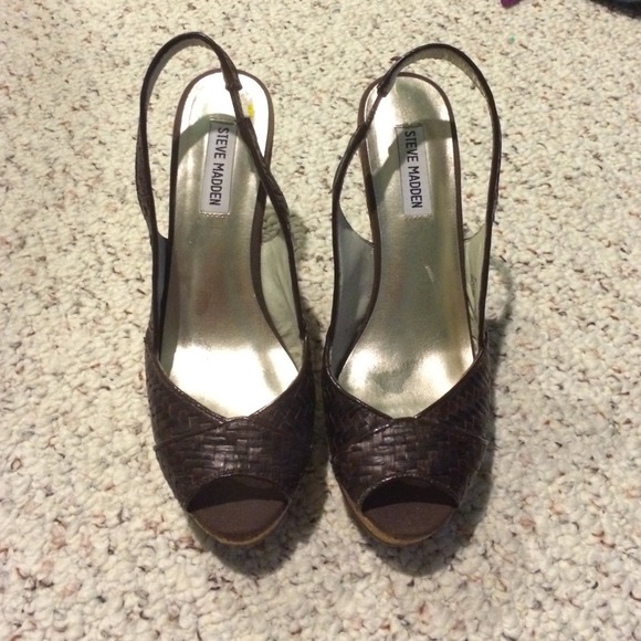 Steve Madden wedges