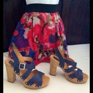 Jessica Simpson banded skirt