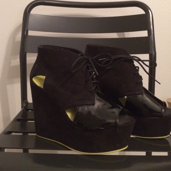 Black heels