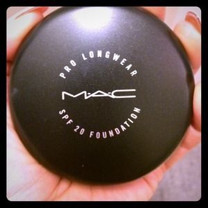 Mac makeup