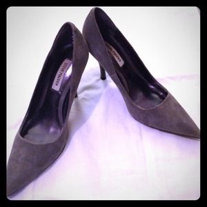 Steve Madden gray suede heels