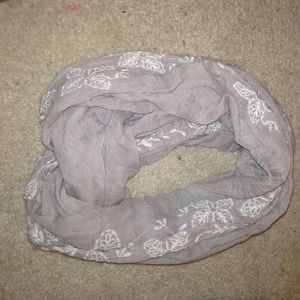 Grey circle scarf!